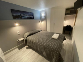 Fasthotel Roissy - Saint-Witz